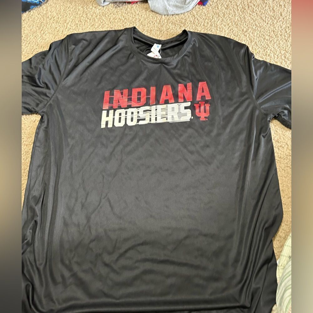 Indiana University Hoosiers Athletic Tshirt NWT